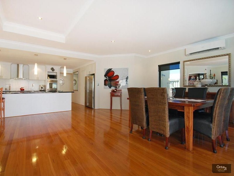 7 Whitehaven Avenue, Burns Beach WA 6028