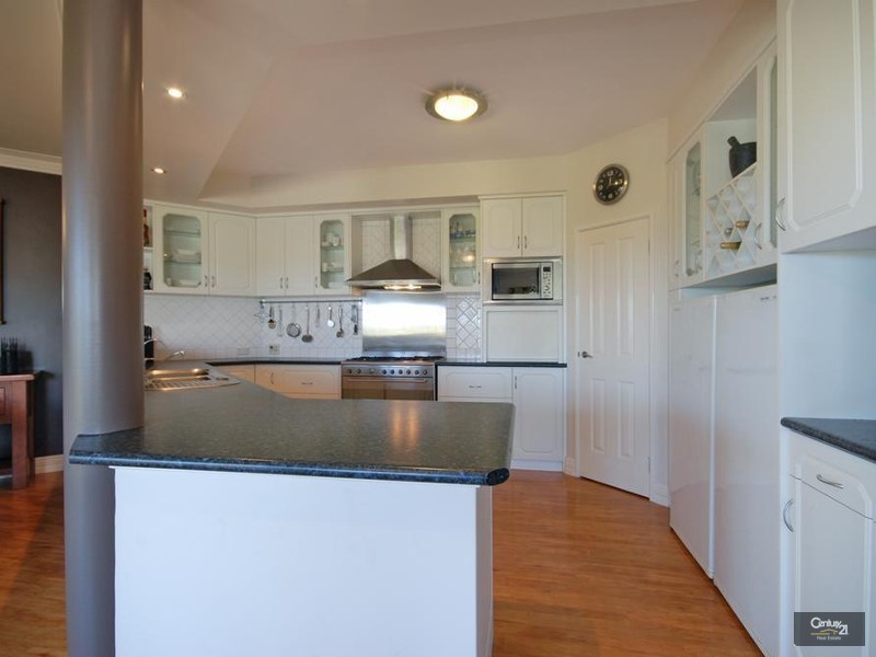 3 Kage Entrance, Mindarie WA 6030