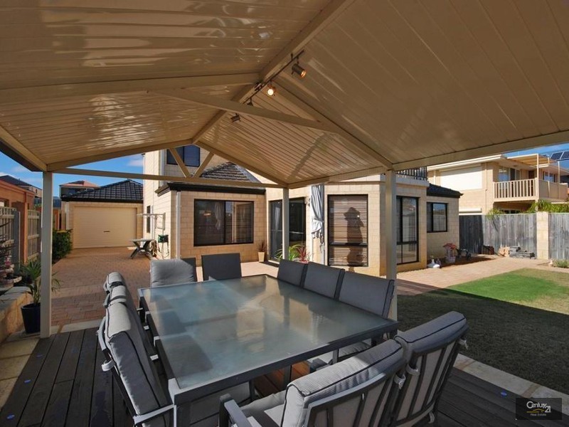 41 Halifax Boulevard, Mindarie WA 6030