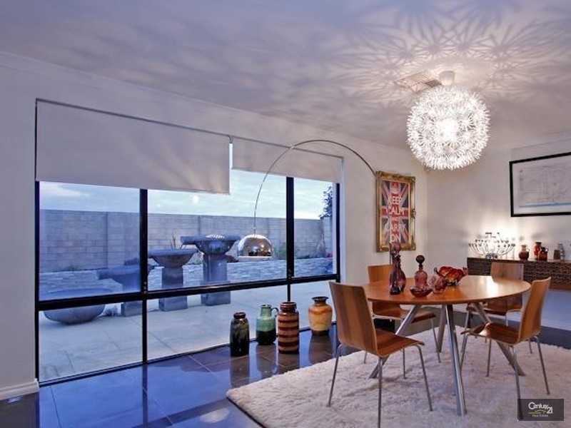 35 Lautoka Rise, Mindarie WA 6030