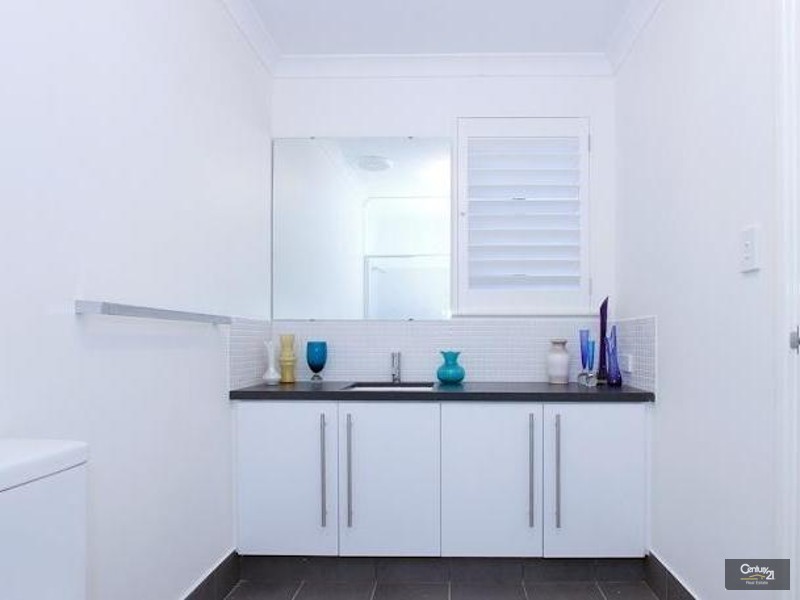 35 Lautoka Rise, Mindarie WA 6030