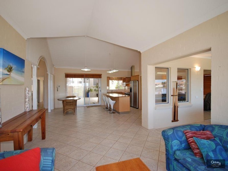 11 Dennis Street, Quinns Rocks WA 6030