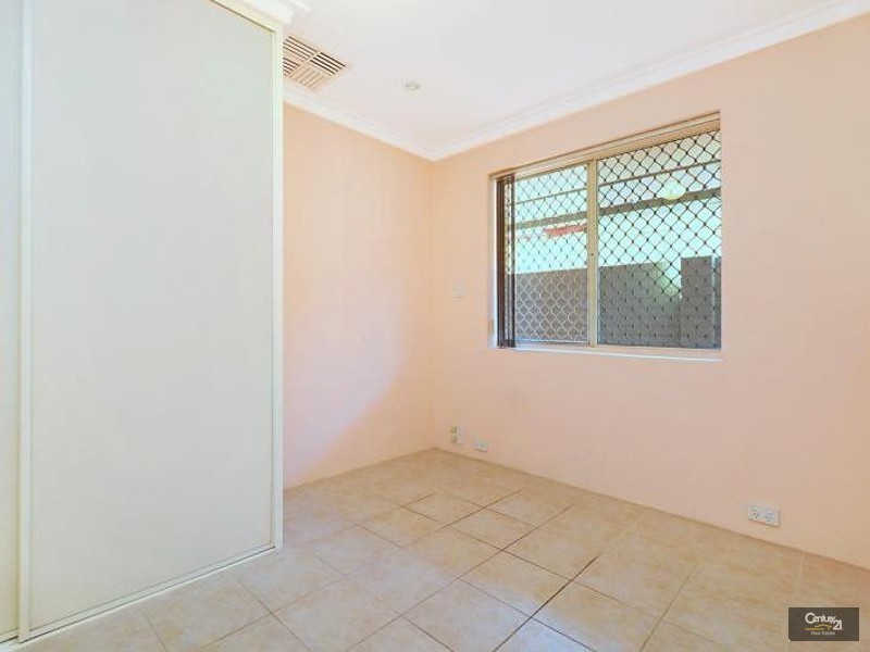 27 Munderee Place, Wanneroo WA 6065