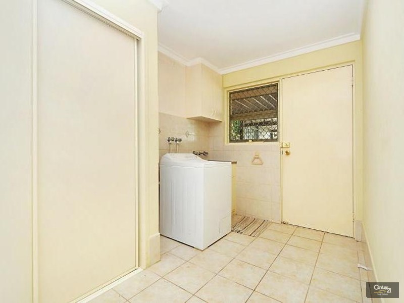 27 Munderee Place, Wanneroo WA 6065