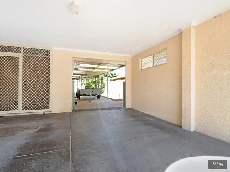 27 Munderee Place, Wanneroo WA 6065