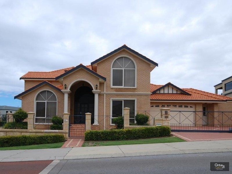 2 Baton Rouge Drive, Mindarie WA 6030