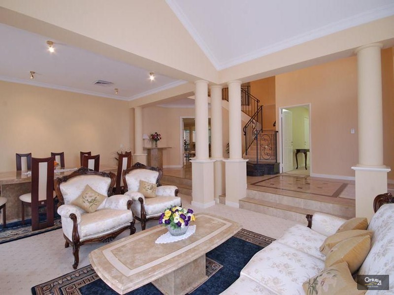 2 Baton Rouge Drive, Mindarie WA 6030