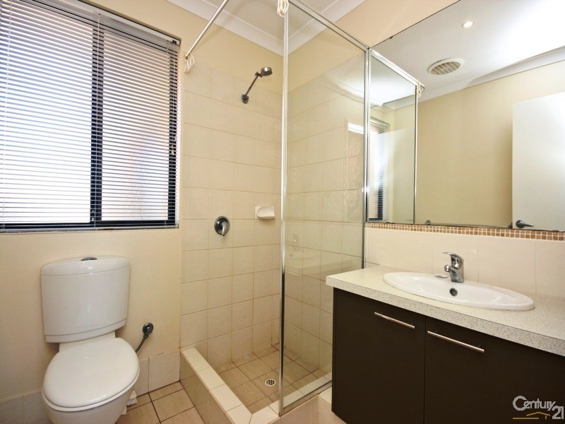 27 Lakewood Terrace, Clarkson WA 6030