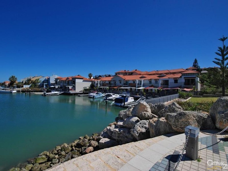 104 Alexandria View, Mindarie WA 6030