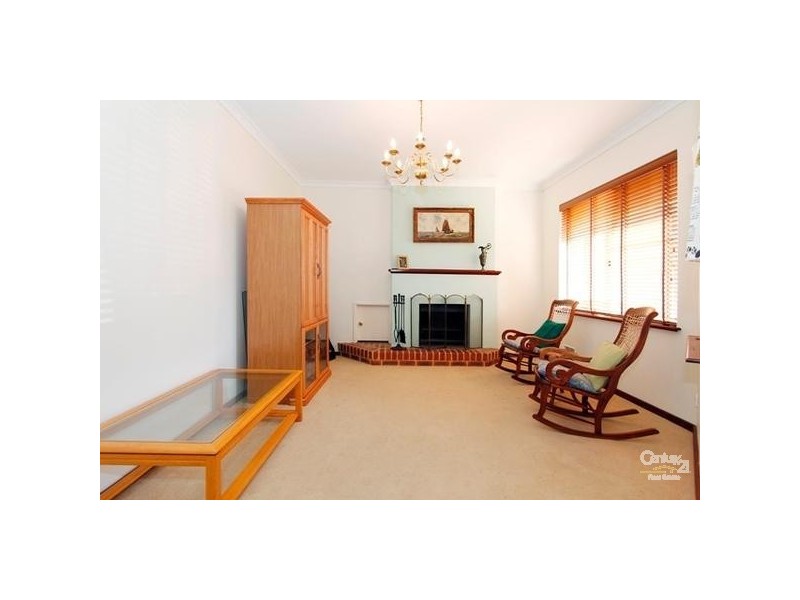 106 Rothesay Heights, Mindarie WA 6030