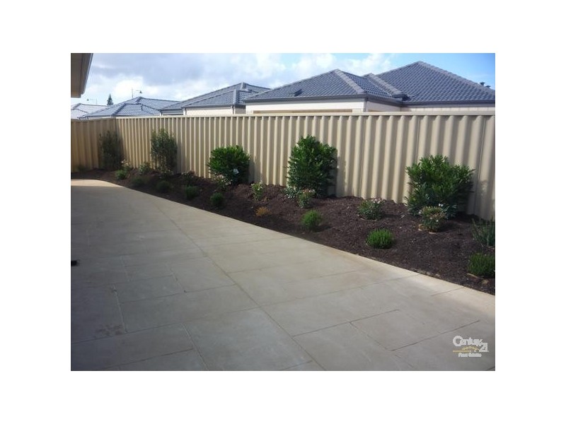 7 Newbliss  Gardens, Butler WA 6036