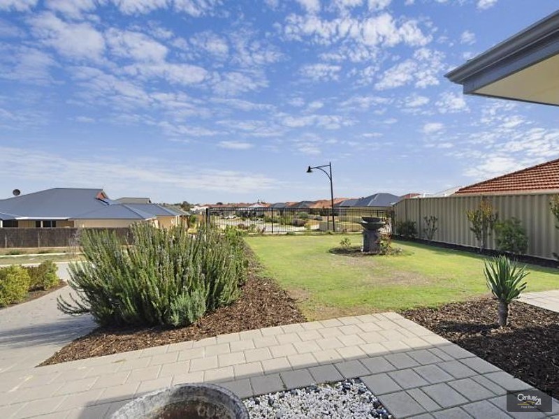 52  Corinda Way, Ridgewood WA 6030