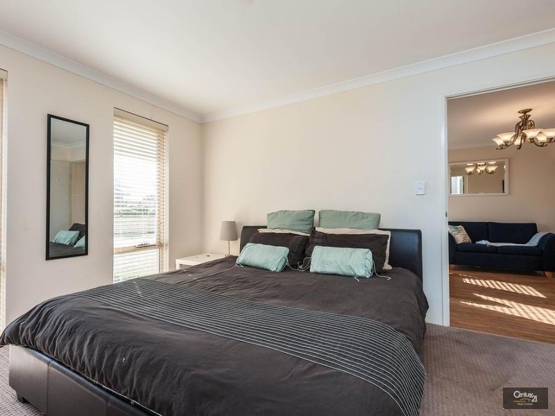 23 Salamanca Turn, Clarkson WA 6030