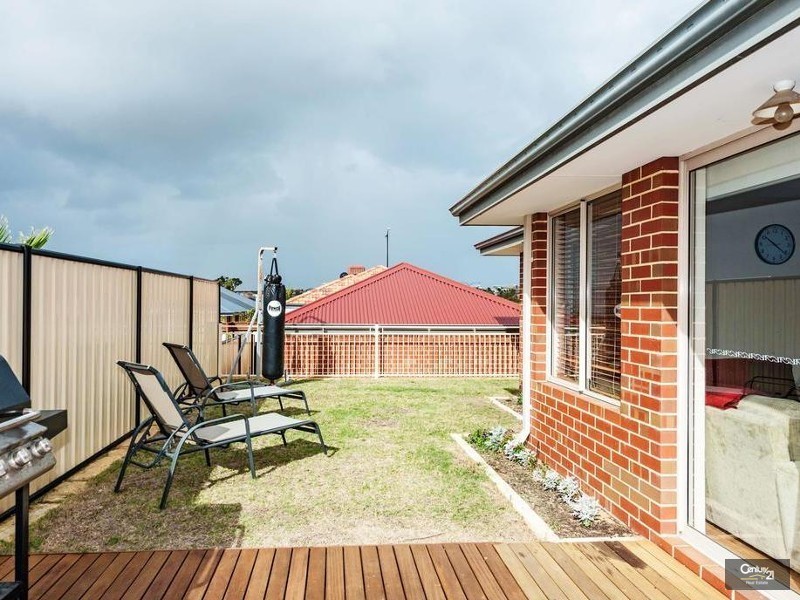 23 Salamanca Turn, Clarkson WA 6030