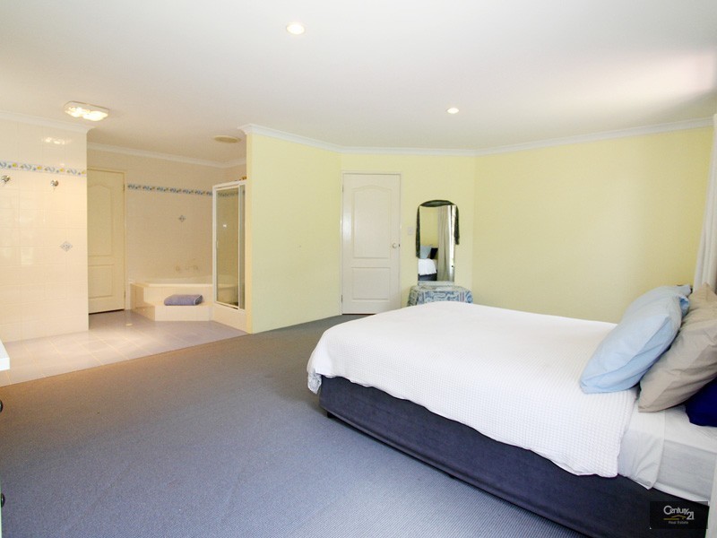 13 Burt Street, Quinns Rocks WA 6030