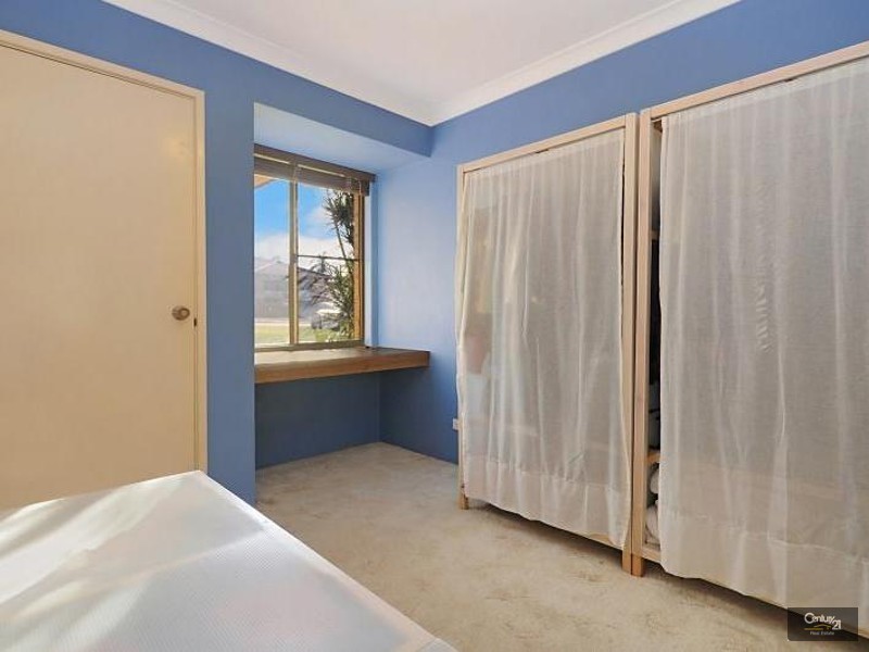 12 Firwood Trail, Woodvale WA 6026