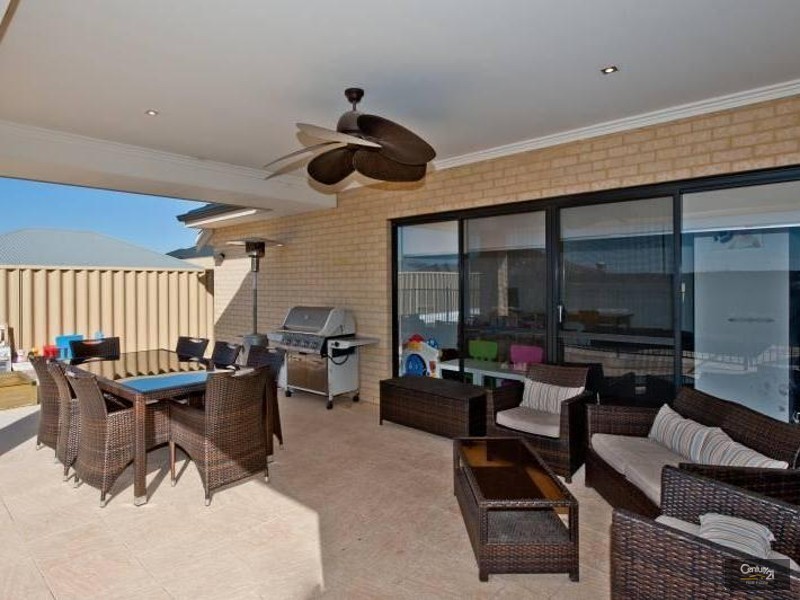 11 Costelloe Gardens, Butler WA 6036