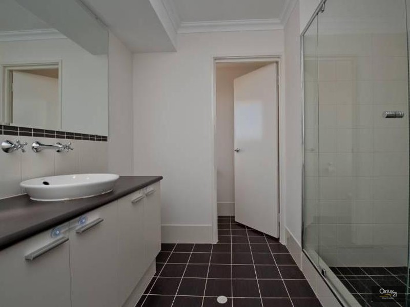 11 Costelloe Gardens, Butler WA 6036