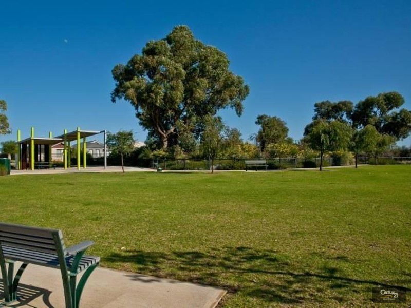 11 Costelloe Gardens, Butler WA 6036
