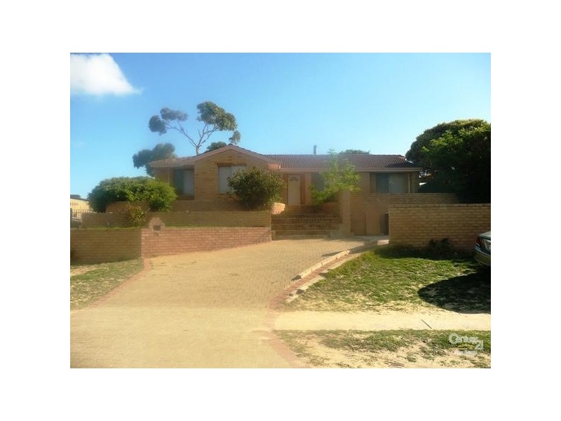 26 Pacific Way, Beldon WA 6027