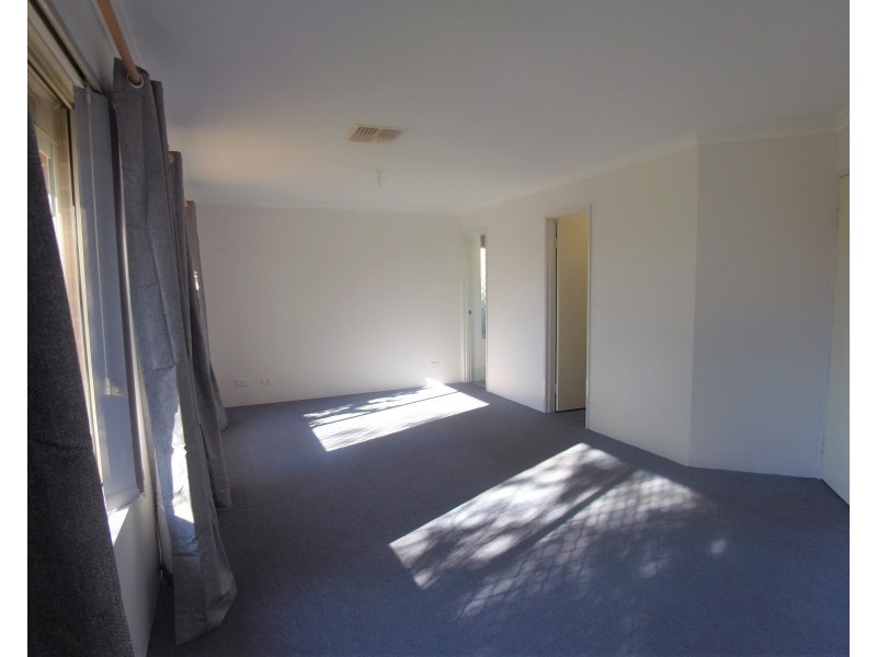 5 Mayne Way, Merriwa WA 6030