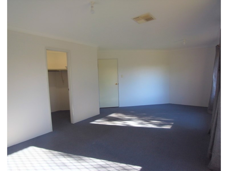 5 Mayne Way, Merriwa WA 6030