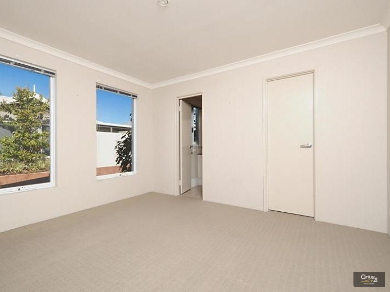 2/5 Daintree Court, Merriwa WA 6030