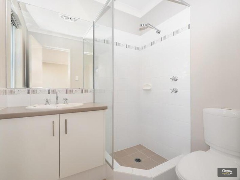 2/5 Daintree Court, Merriwa WA 6030