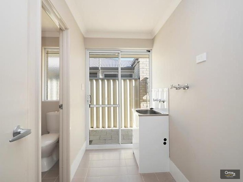 2/5 Daintree Court, Merriwa WA 6030