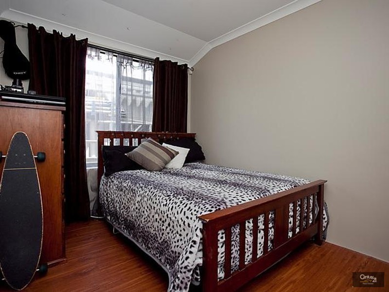 21 Stradbroke Gardens, Ridgewood WA 6030