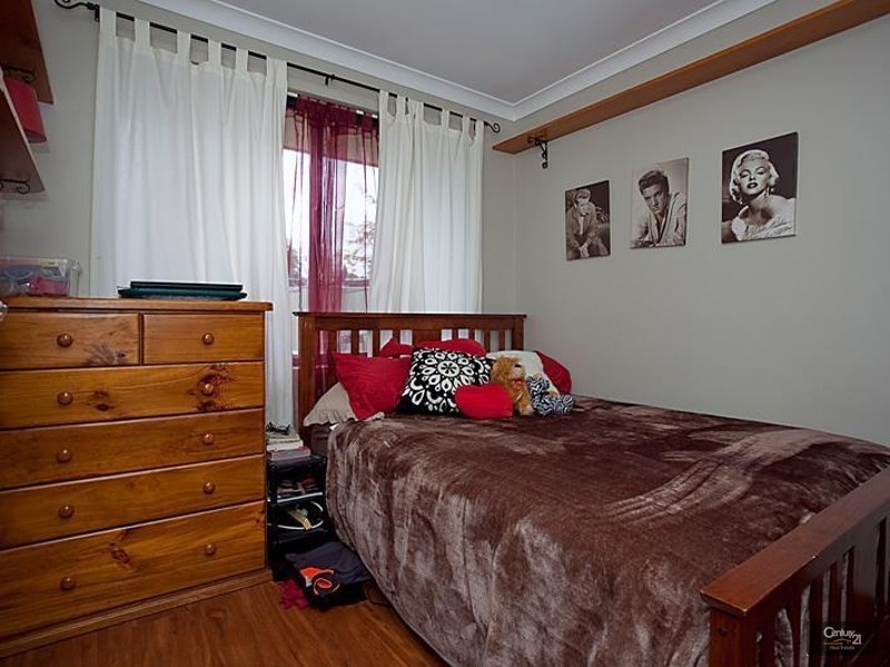 21 Stradbroke Gardens, Ridgewood WA 6030