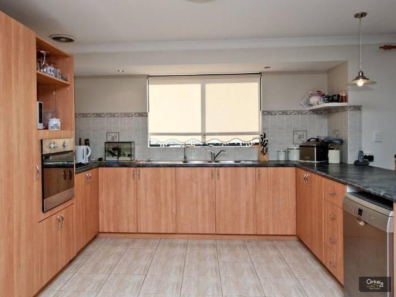 8 Tapalla Turn, Merriwa WA 6030