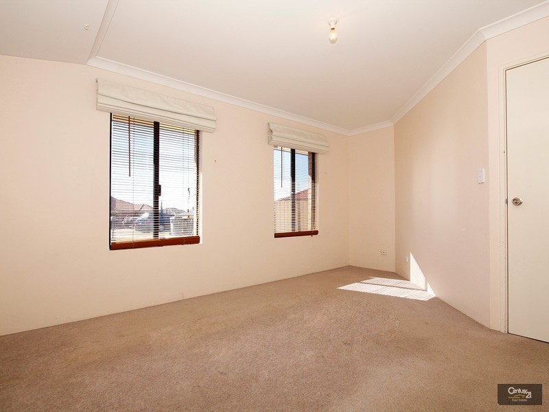 44 Shropshire Cresent, Butler WA 6036