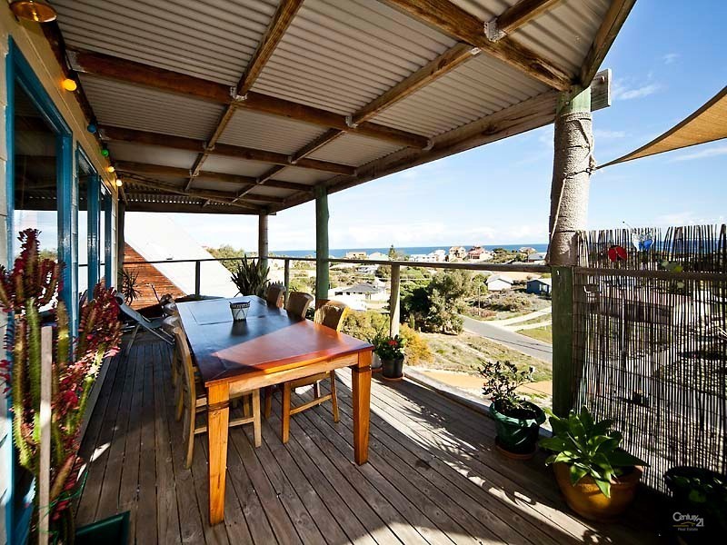 54 Hackney Way, Yanchep WA 6035