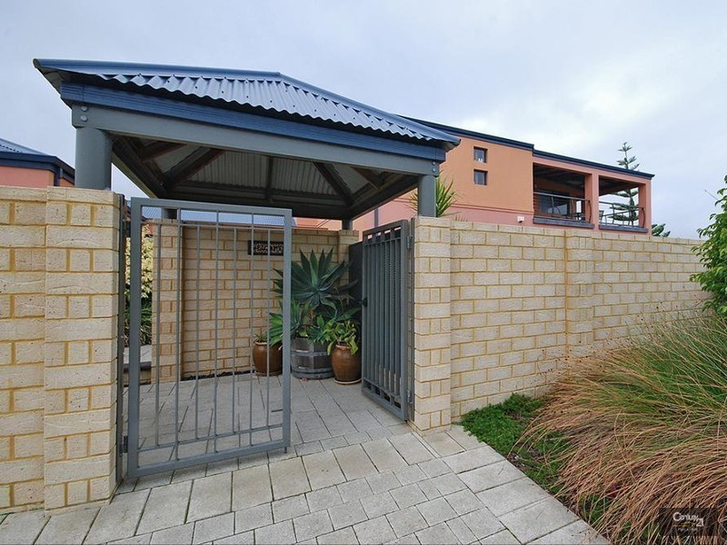 53 Andros Circuit, Mindarie WA 6030