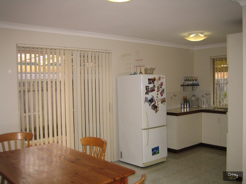 6A Whitby Close, Mindarie WA 6030