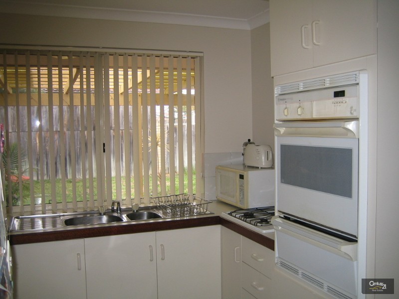 6A Whitby Close, Mindarie WA 6030