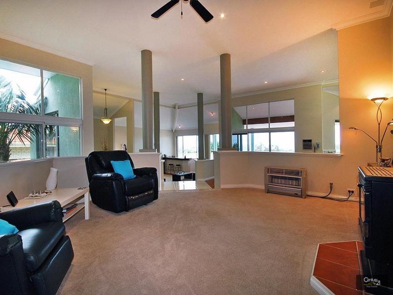 42 Mindarie Drive, Quinns Rocks WA 6030