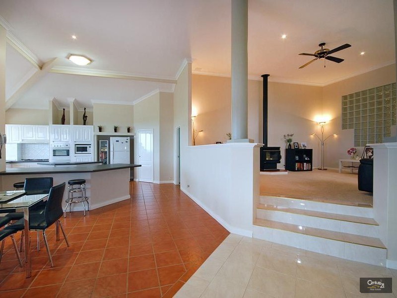 42 Mindarie Drive, Quinns Rocks WA 6030