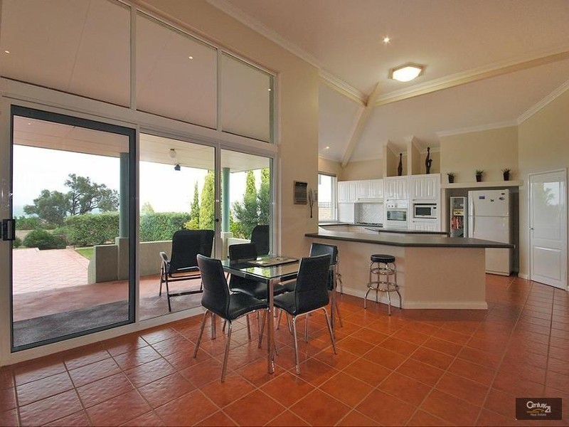 42 Mindarie Drive, Quinns Rocks WA 6030