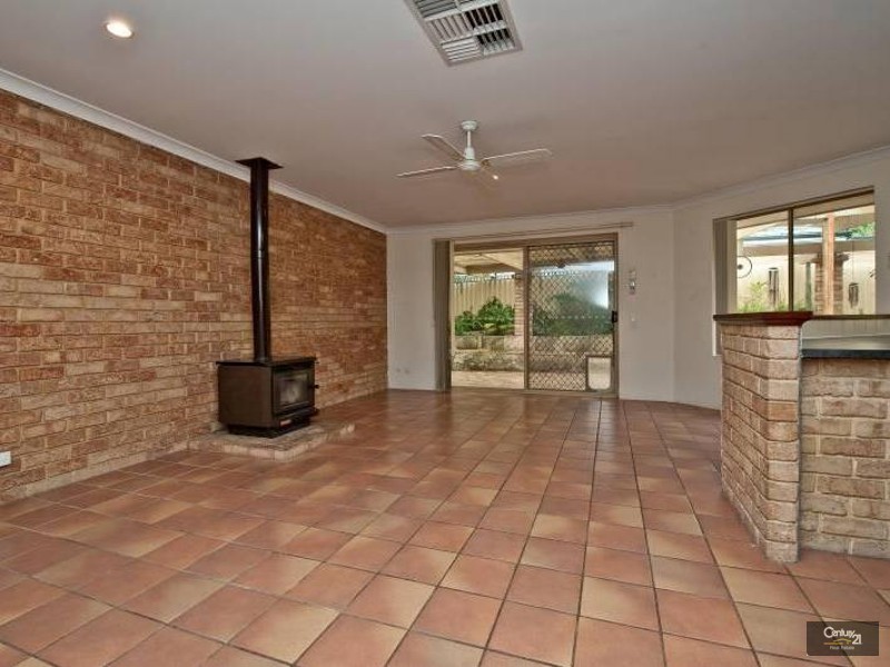 30  Apalie Trail, Edgewater WA 6027