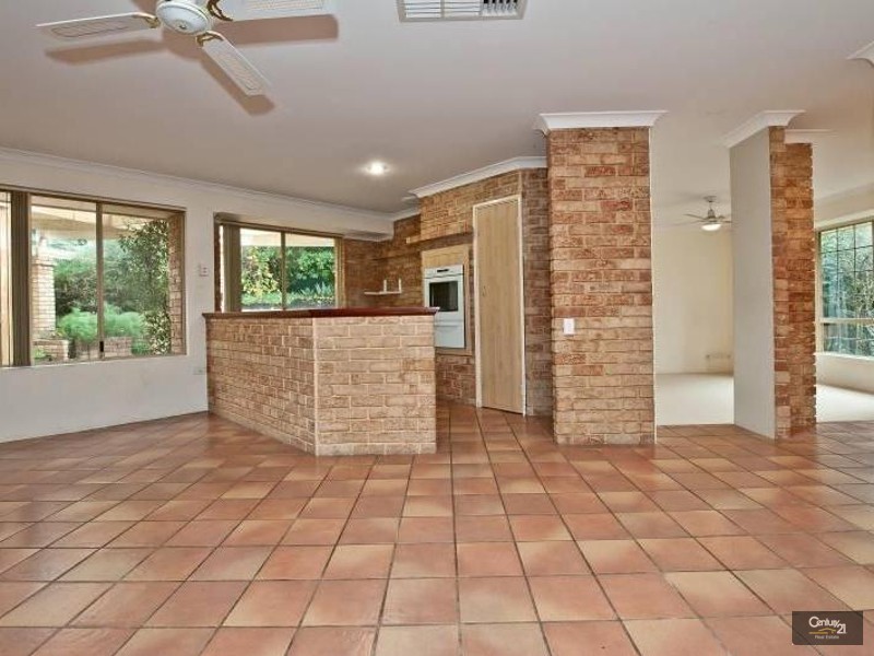 30  Apalie Trail, Edgewater WA 6027