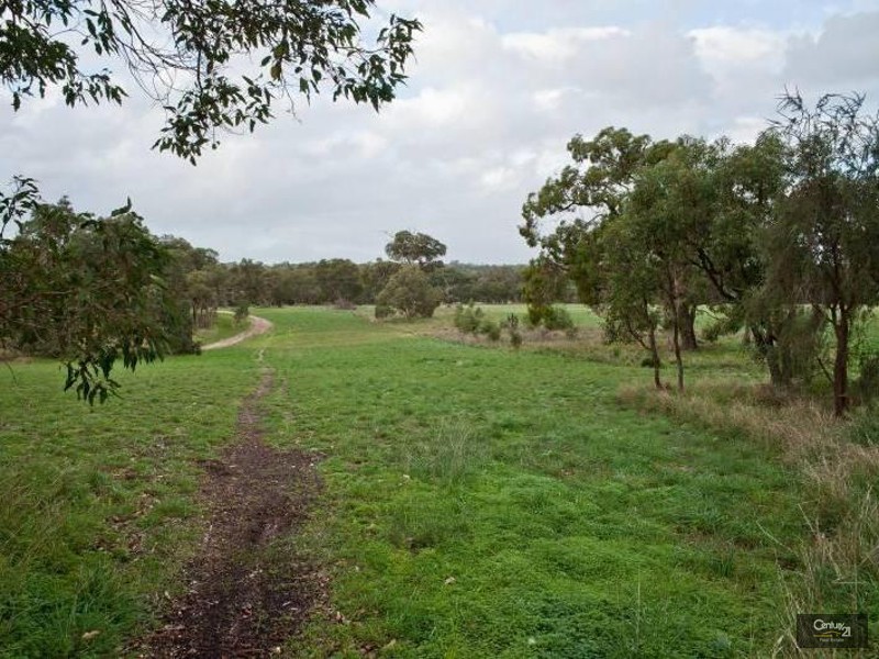 30  Apalie Trail, Edgewater WA 6027