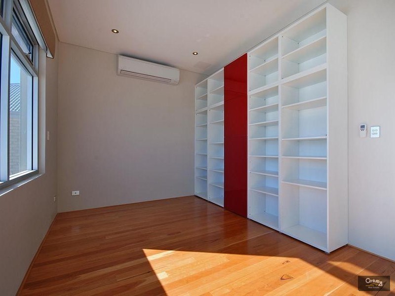 20 Alexandria View, Mindarie WA 6030