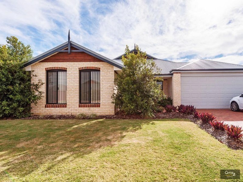 4 Lakeport Way, Butler WA 6036