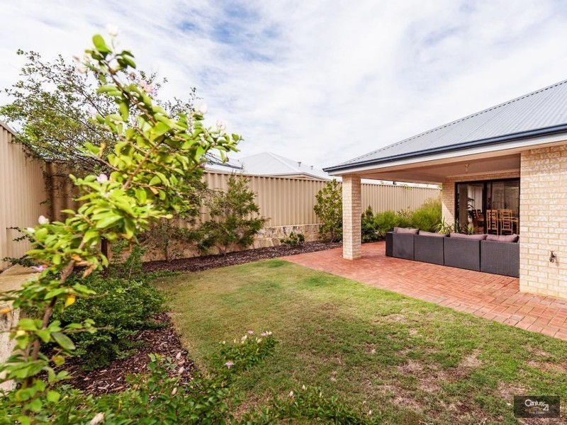 4 Lakeport Way, Butler WA 6036