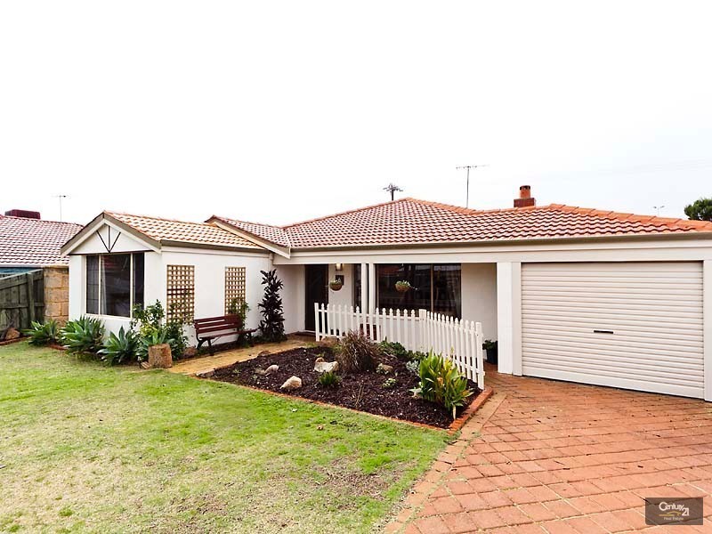 6 Kempton Grove, Clarkson WA 6030