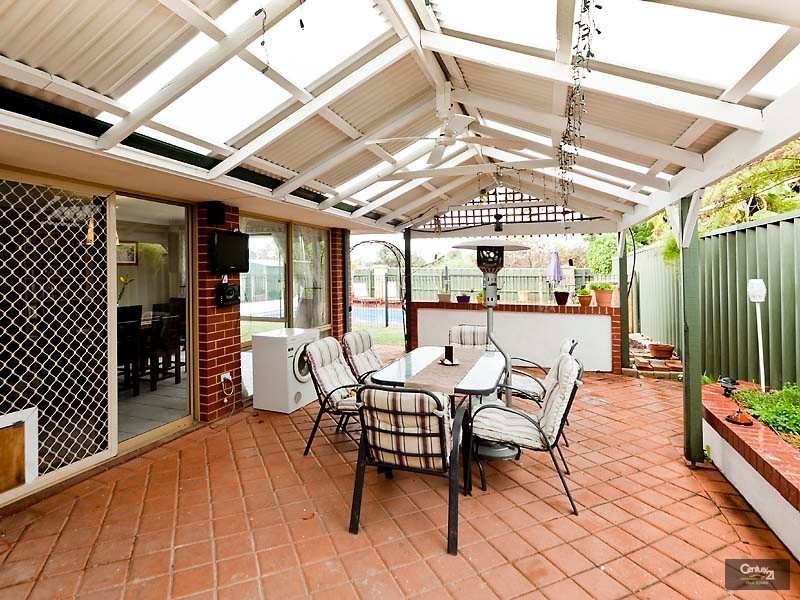 6 Kempton Grove, Clarkson WA 6030