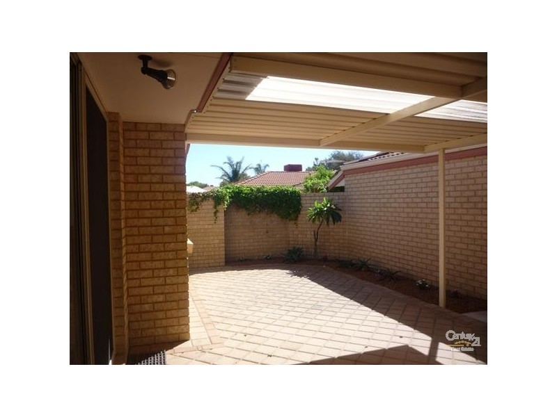 4/42 Stonehaven Parade, Kinross WA 6028