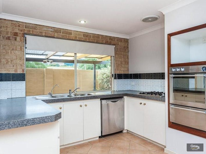 19 Fowey Loop, Mindarie WA 6030